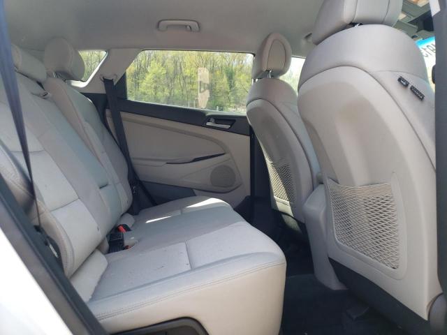 Photo 11 from auction – 2017 HYUNDAI TUCSON LIM with VIN KM8J3CA48HU479668