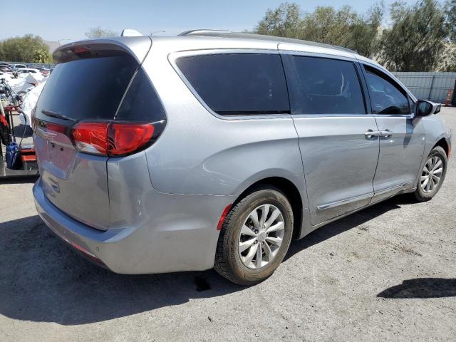Photo 3 from auction – 2017 CHRYSLER PACIFICA T with VIN 2C4RC1BG1HR620890