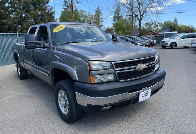 CHEVROLET SILVERADO 2006 with VIN 1GCHC23276F112853 - Photo from auction
