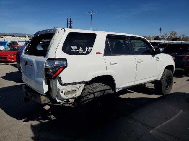 Photo 3 from auction – 2016 TOYOTA 4RUNNER SR with VIN JTEBU5JR4G5301029