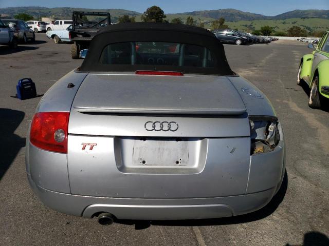 Photo 6 from auction – 2003 AUDI TT with VIN TRUTC28N731003174
