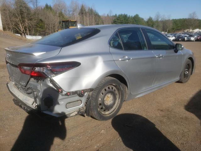 Photo 3 from auction – 2022 TOYOTA CAMRY XLE with VIN 4T1B21HK6NU017444