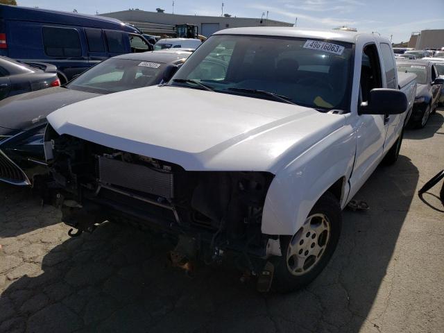 CHEVROLET SILVERADO 2004 with VIN 1GCEC19V64Z244044 - Photo from auction