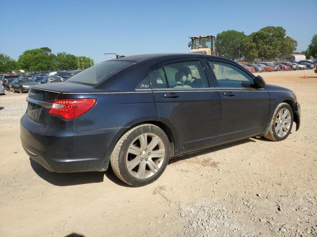 Photo 3 from auction – 2012 CHRYSLER 200 TOURIN with VIN 1C3CCBBG7CN250471