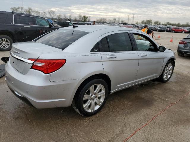 Photo 3 from auction – 2012 CHRYSLER 200 TOURIN with VIN 1C3CCBBG9CN152865