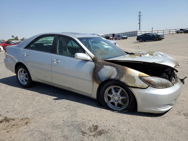 Photo 4 from auction – 2002 TOYOTA CAMRY LE with VIN 4T1BF30K72U537899