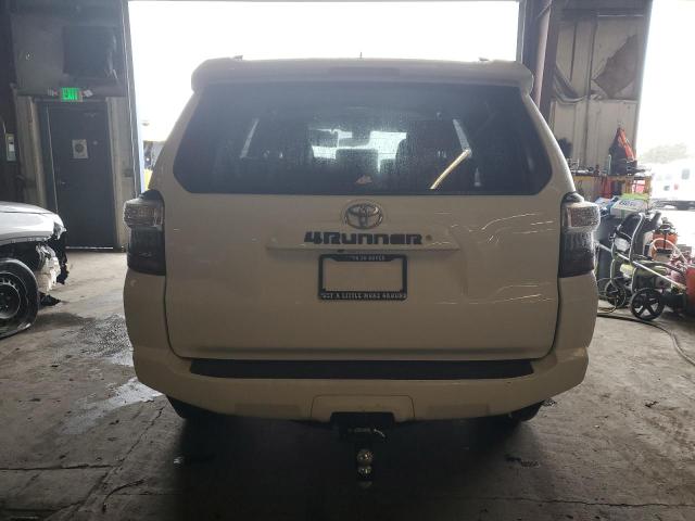 Photo 6 from auction – 2020 TOYOTA 4RUNNER SR with VIN JTEBU5JR6L5745006