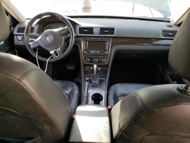 Photo 8 from auction – 2015 VOLKSWAGEN PASSAT SEL with VIN 1VWCT7A37FC027724