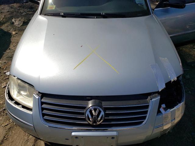 Photo 11 from auction – 2004 VOLKSWAGEN PASSAT GLS with VIN WVWPD63B74E117022