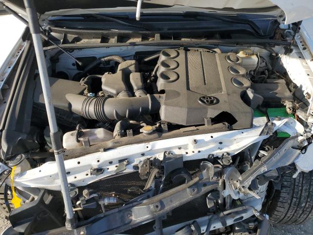 Photo 11 from auction – 2015 TOYOTA 4RUNNER SR with VIN JTEZU5JR4F5101197