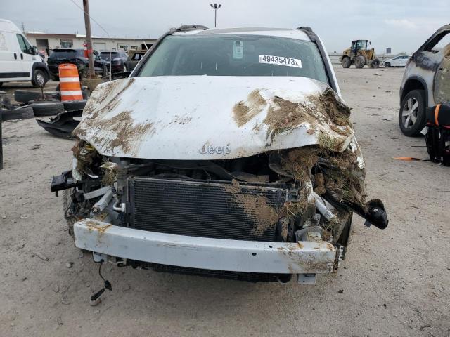 Photo 5 from auction – 2017 JEEP COMPASS LA with VIN 1C4NJCEB8HD166415