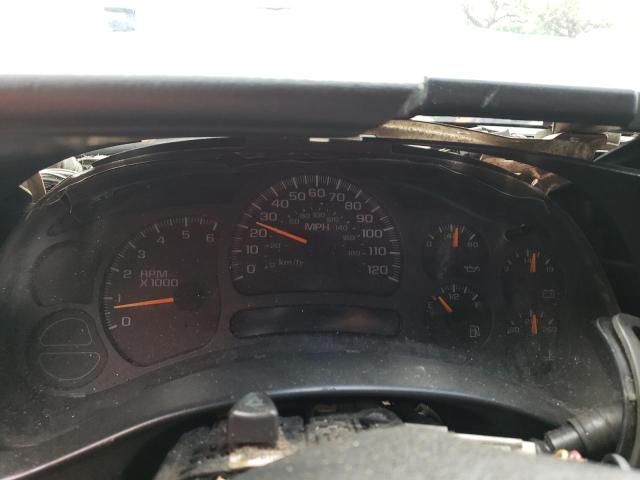 Photo 9 from auction – 2004 CHEVROLET SILVERADO with VIN 1GCEC14VX4Z285865