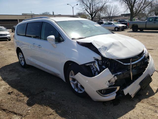 Photo 4 from auction – 2018 CHRYSLER PACIFICA T with VIN 2C4RC1BGXJR188807