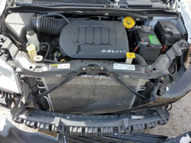 Photo 12 from auction – 2016 CHRYSLER TOWN & COU with VIN 2C4RC1BG3GR129798