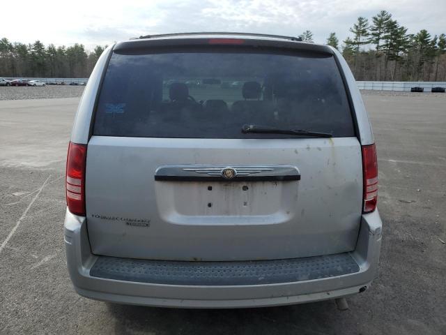 Photo 6 from auction – 2008 CHRYSLER TOWN & COU with VIN 2A8HR54PX8R134988