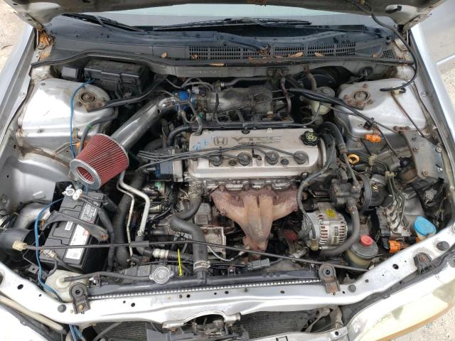 Photo 11 from auction – 2002 HONDA ACCORD EX with VIN 1HGCG668X2A174617