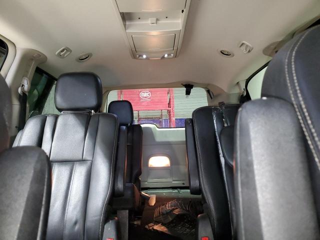 Photo 10 from auction – 2014 CHRYSLER TOWN & COU with VIN 2C4RC1BG6ER224353