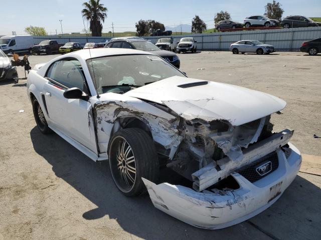 Photo 4 from auction – 2000 FORD MUSTANG with VIN 1FAFP4043YF181576