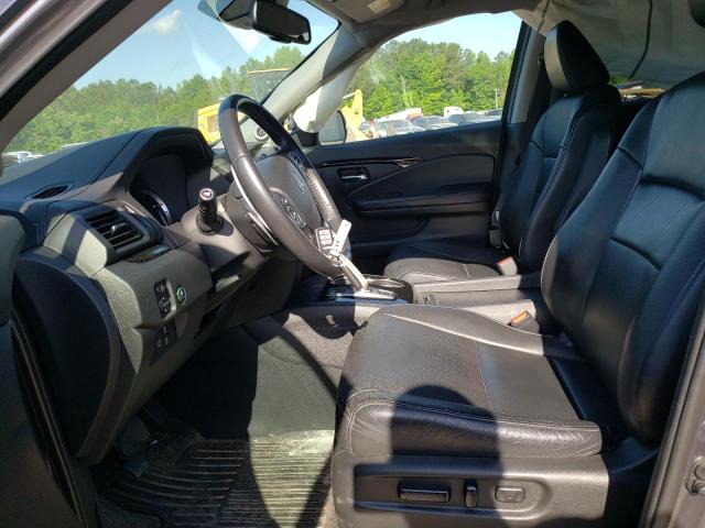 Photo 7 from auction – 2017 HONDA PILOT TOUR with VIN 5FNYF6H99HB039190