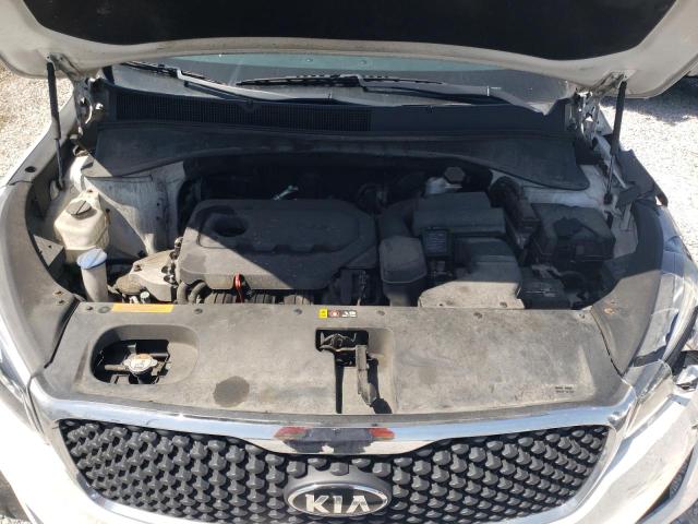 Photo 11 from auction – 2016 KIA SORENTO LX with VIN 5XYPG4A36GG041361
