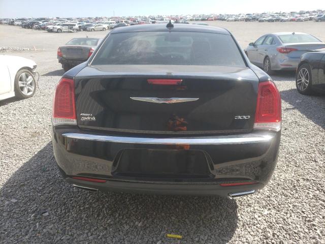 Photo 6 from auction – 2018 CHRYSLER 300 LIMITE with VIN 2C3CCAKG2JH127466