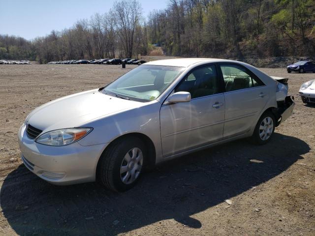TOYOTA CAMRY LE 2002 with VIN 4T1BE32KX2U109504 - Photo from auction