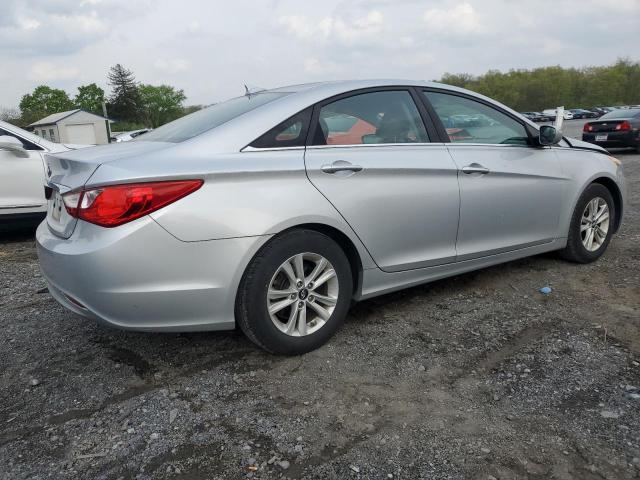 Photo 3 from auction – 2013 HYUNDAI SONATA GLS with VIN 5NPEB4AC0DH730399