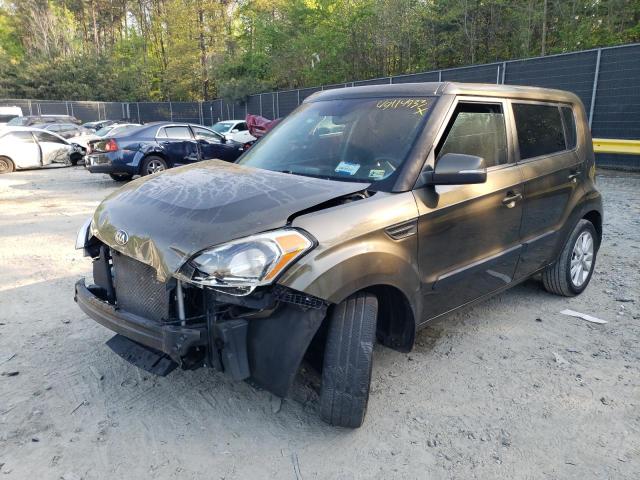 KIA SOUL + 2013 with VIN KNDJT2A6XD7533870 - Photo from auction