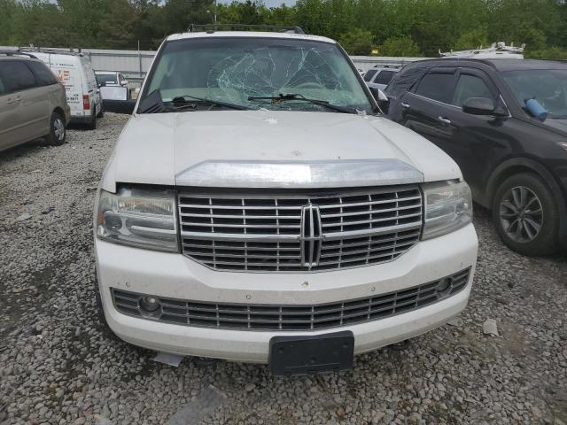 Photo 5 from auction – 2011 LINCOLN NAVIGATOR with VIN 5LMJJ2J59BEJ08204
