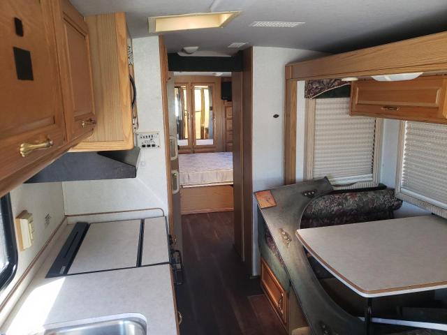 Photo 6 from auction – 1999 PACE MOTORHOME with VIN 3FCNF53S7XJA23704