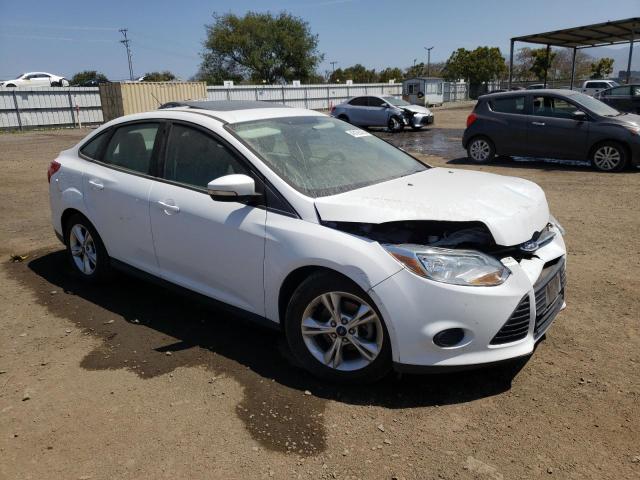 Photo 4 from auction – 2014 FORD FOCUS SE with VIN 1FADP3F28EL277465