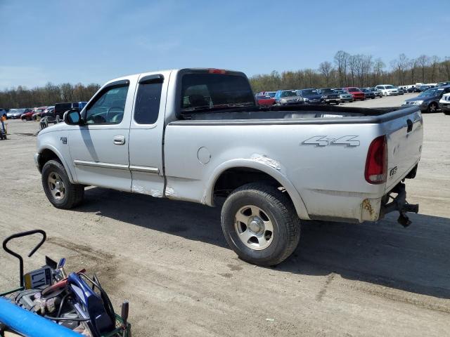 Photo 2 from auction – 2002 FORD F150 with VIN 1FTRX18W32NA35915