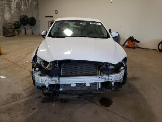 Photo 5 from auction – 2017 FORD FUSION S with VIN 3FA6P0G77HR230922