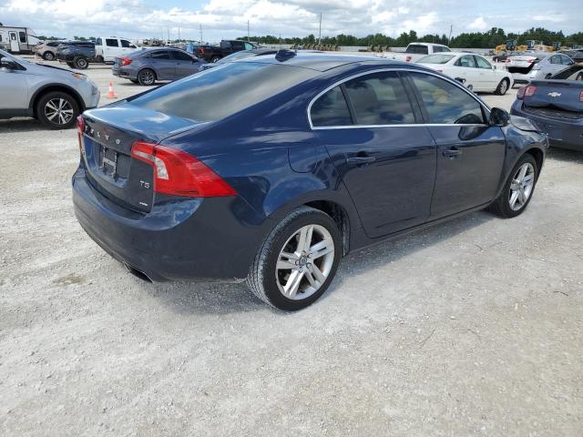 Photo 3 from auction – 2015 VOLVO S60 PREMIE with VIN YV126MFK4F1355712