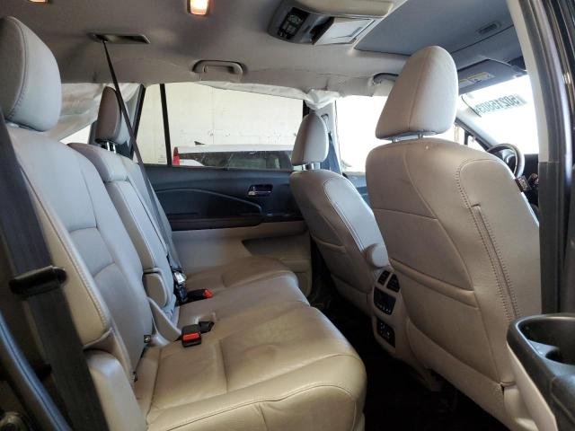 Photo 11 from auction – 2018 HONDA PILOT TOUR with VIN 5FNYF6H95JB048166