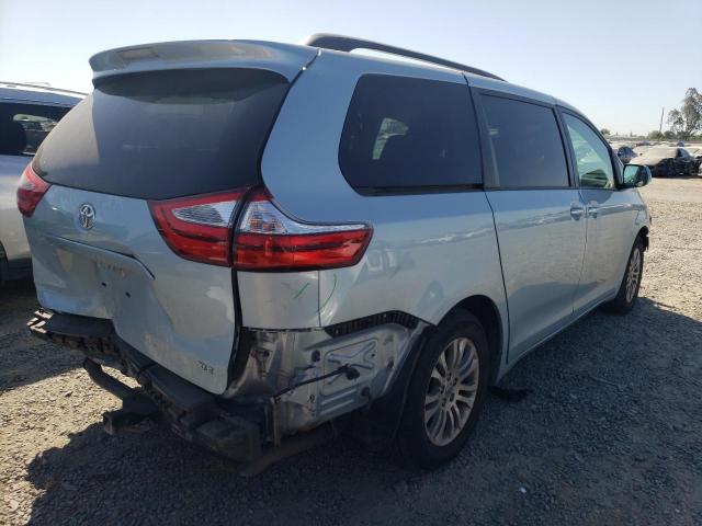 Photo 3 from auction – 2017 TOYOTA SIENNA XLE with VIN 5TDYZ3DC9HS811772