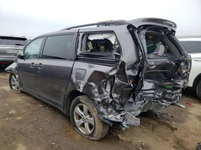 Photo 2 from auction – 2017 TOYOTA SIENNA LE with VIN 5TDKZ3DC7HS887299
