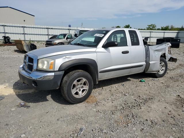 DODGE DAKOTA SLT 2005 with VIN 1D7HE42N15S223394 - Photo from auction