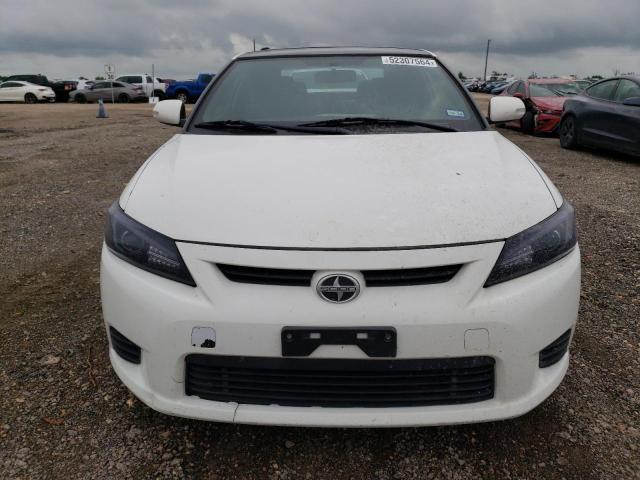 Photo 5 from auction – 2013 TOYOTA SCION TC with VIN JTKJF5C70D3058888