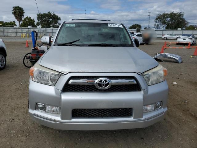 Photo 5 from auction – 2011 TOYOTA 4RUNNER SR with VIN JTEZU5JRXB5026189