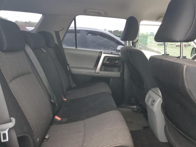 Photo 11 from auction – 2010 TOYOTA 4RUNNER SR with VIN JTEZU5JR6A5009453