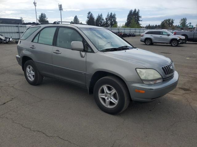 Photo 4 from auction – 2002 LEXUS RX 300 with VIN JTJHF10U820274881