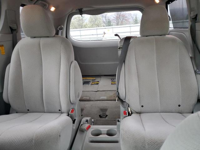 Photo 10 from auction – 2014 TOYOTA SIENNA LE with VIN 5TDKK3DC7ES429794