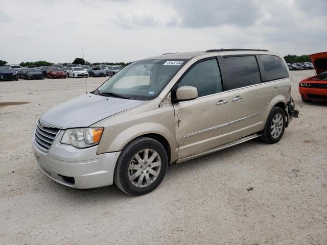 CHRYSLER TOWN & COU 2016 with VIN 2C4RC1BG3GR166639 - Photo from auction