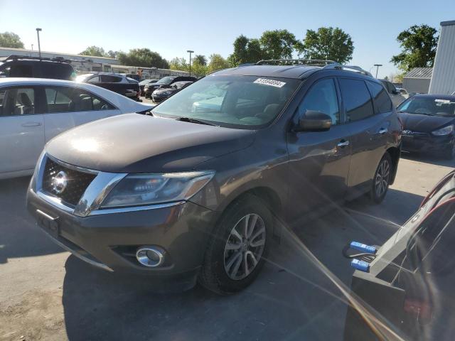 NISSAN PATHFINDER 2015 مع رقم تعريف المركبة 5N1AR2MN5FC605906 - صورة من المزاد