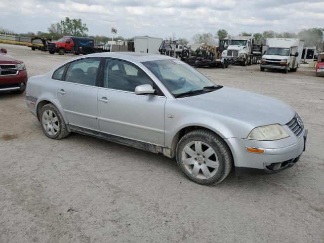 Photo 4 from auction – 2002 VOLKSWAGEN PASSAT GLX with VIN WVWTH63B82P452746