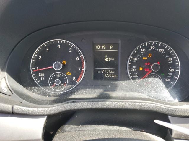Photo 9 from auction – 2014 VOLKSWAGEN PASSAT S with VIN 1VWAT7A36EC030247