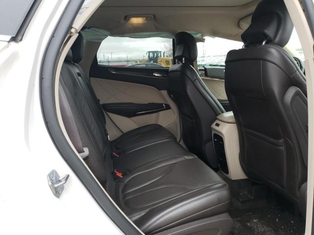 Photo 10 from auction – 2017 LINCOLN MKC RESERV with VIN 5LMTJ3DH6HUL53805