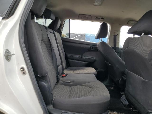 Photo 11 from auction – 2022 TOYOTA HIGHLANDER with VIN 5TDCZRAH0NS096129