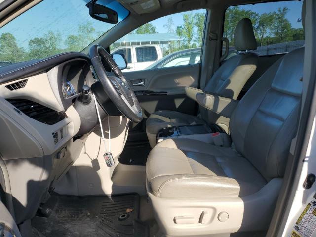 Photo 7 from auction – 2016 TOYOTA SIENNA XLE with VIN 5TDYK3DC6GS711499